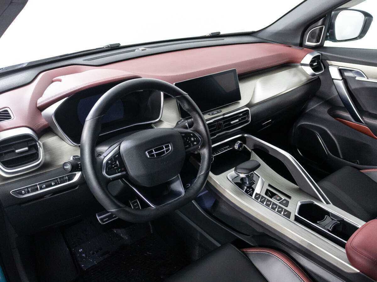 Geely Coolray б/у, 2023, Роботизированная. Фото: #10