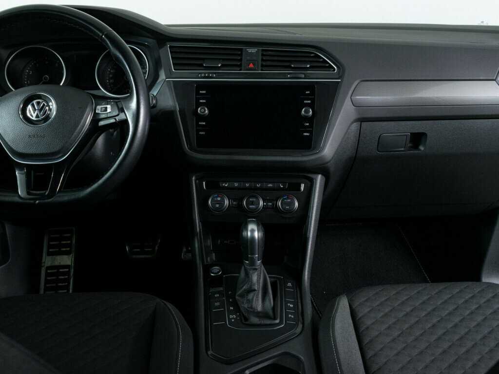 Volkswagen Tiguan б/у, 2018, Роботизированная. Фото: #9