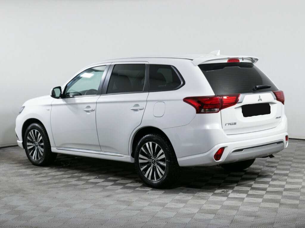 Mitsubishi Outlander б/у, 2022, Вариатор. Фото: #5