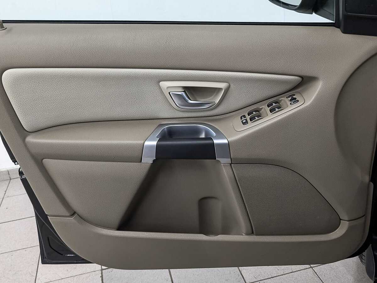 Volvo XC90 б/у, 2012, Автоматическая. Фото: #16