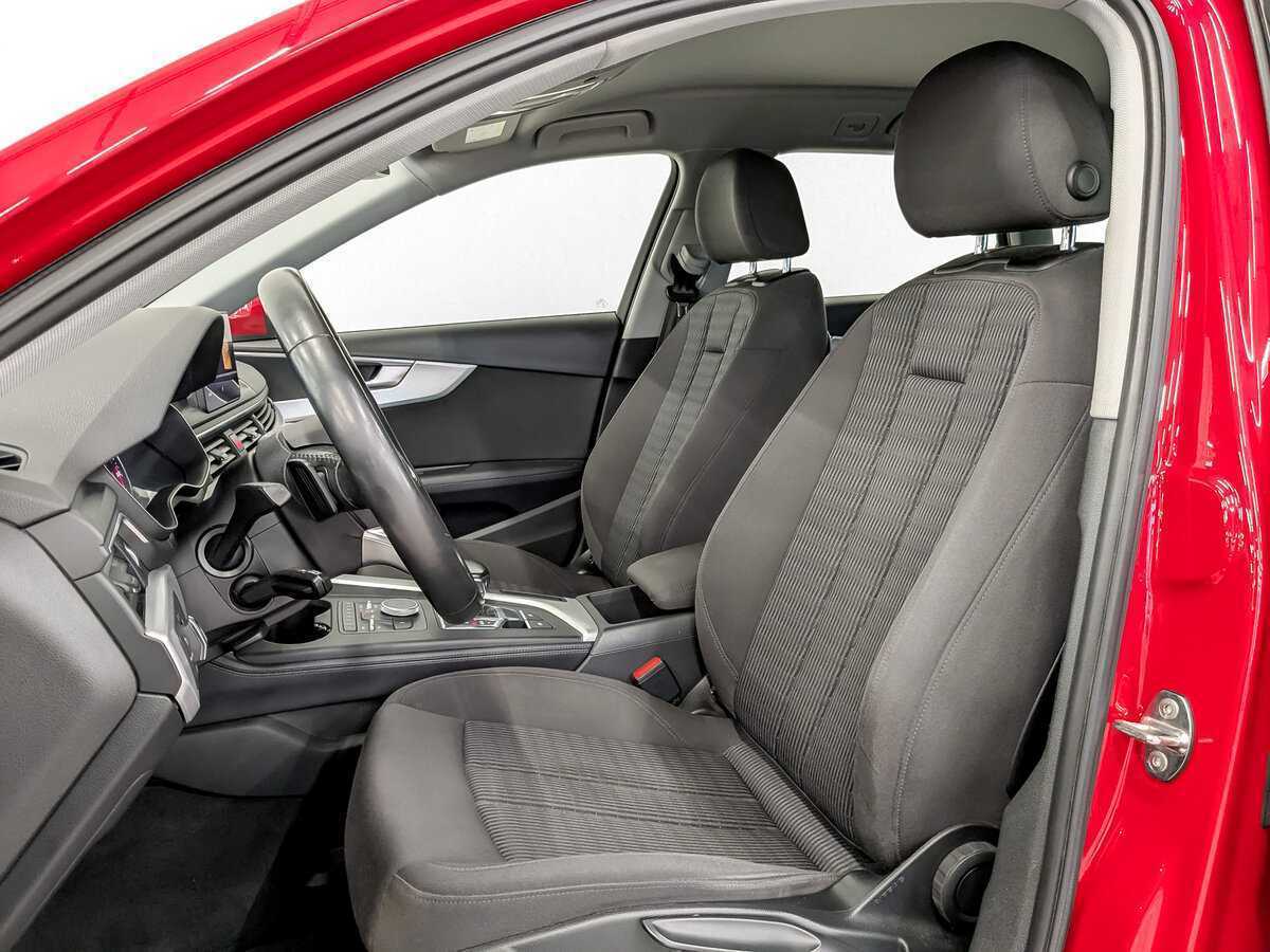 Audi A4 б/у, 2017, Роботизированная. Фото: #17