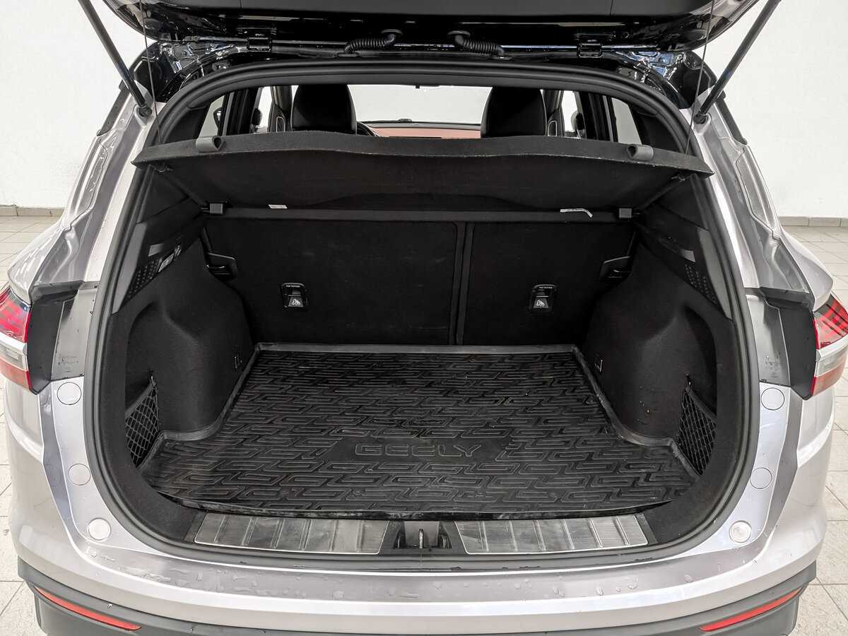 Geely Coolray б/у, 2023, Роботизированная. Фото: #9