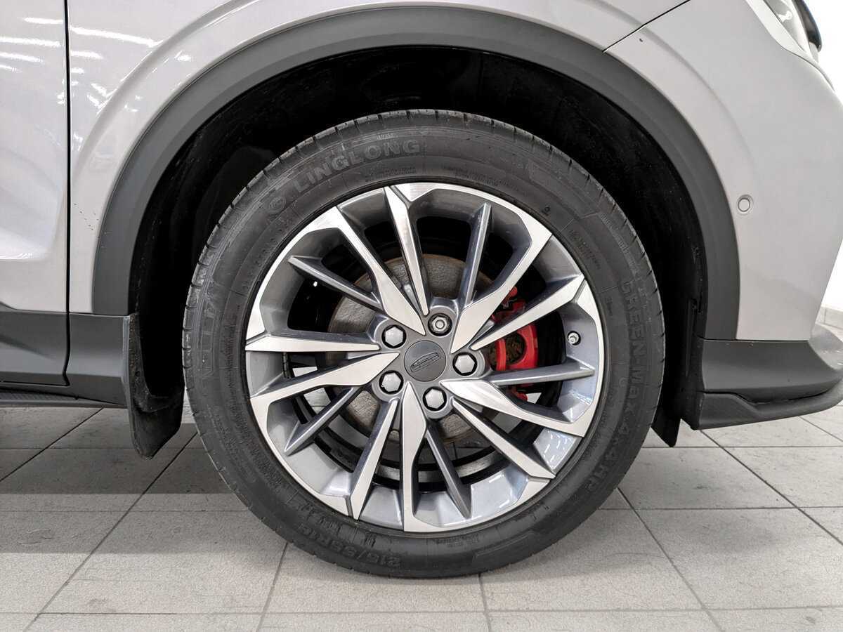 Geely Coolray б/у, 2023, Роботизированная. Фото: #17