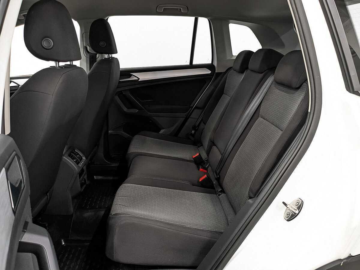 Volkswagen Tiguan б/у, 2021, Роботизированная. Фото: #14