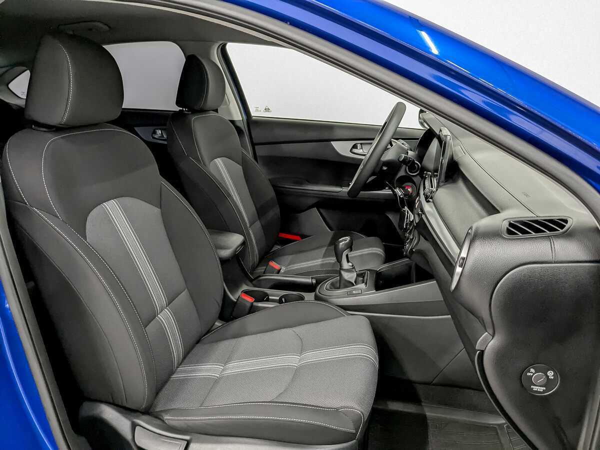 Kia Cerato б/у, 2022, Механическая. Фото: #18