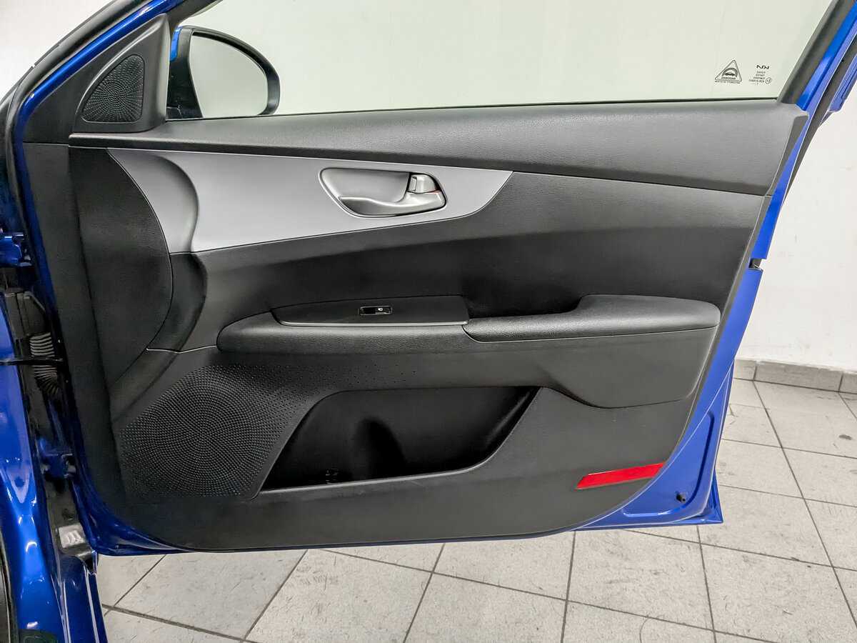 Kia Cerato б/у, 2022, Механическая. Фото: #19