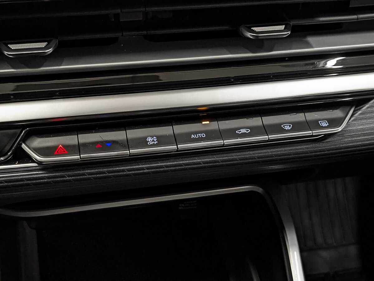 Geely Emgrand б/у, 2024, Автоматическая. Фото: #18