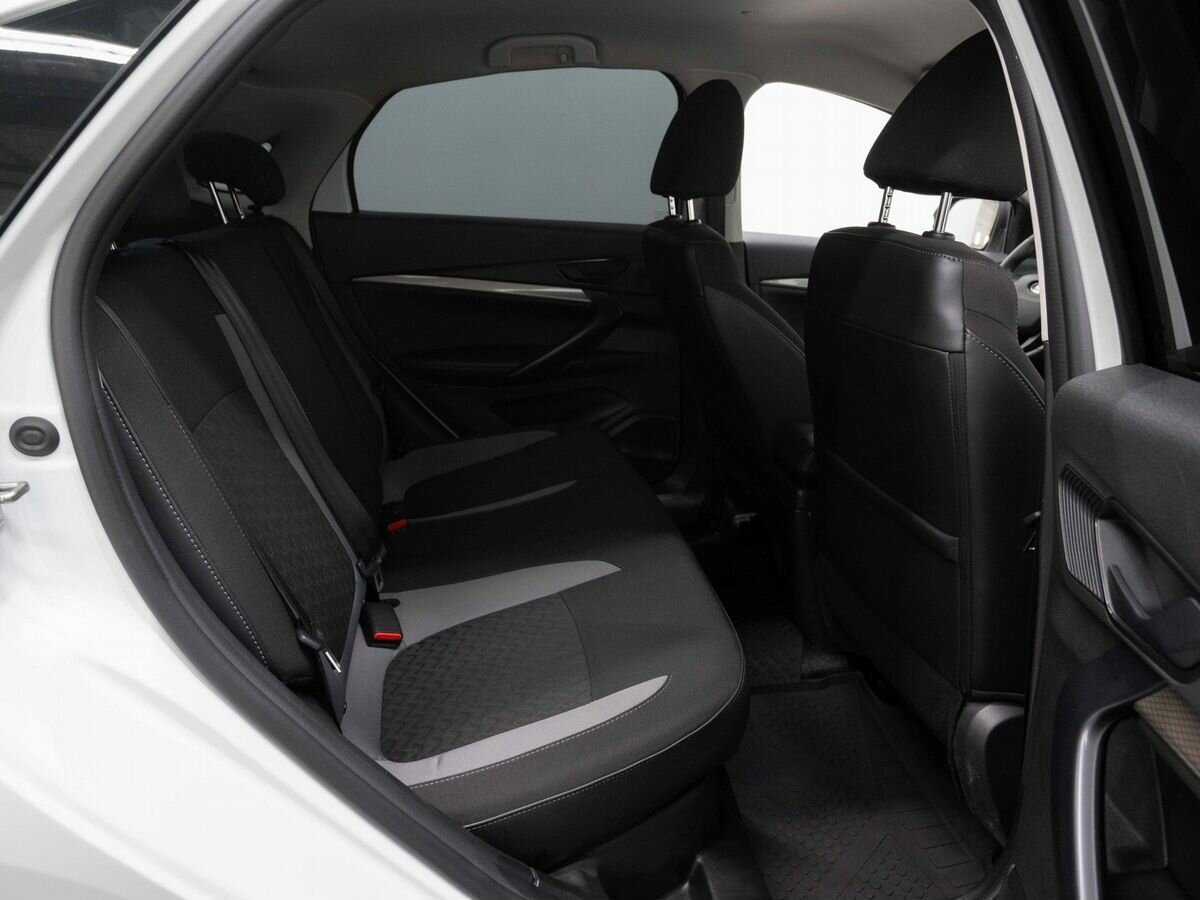 Lada (ВАЗ) Vesta б/у, 2023, Механическая. Фото: #10