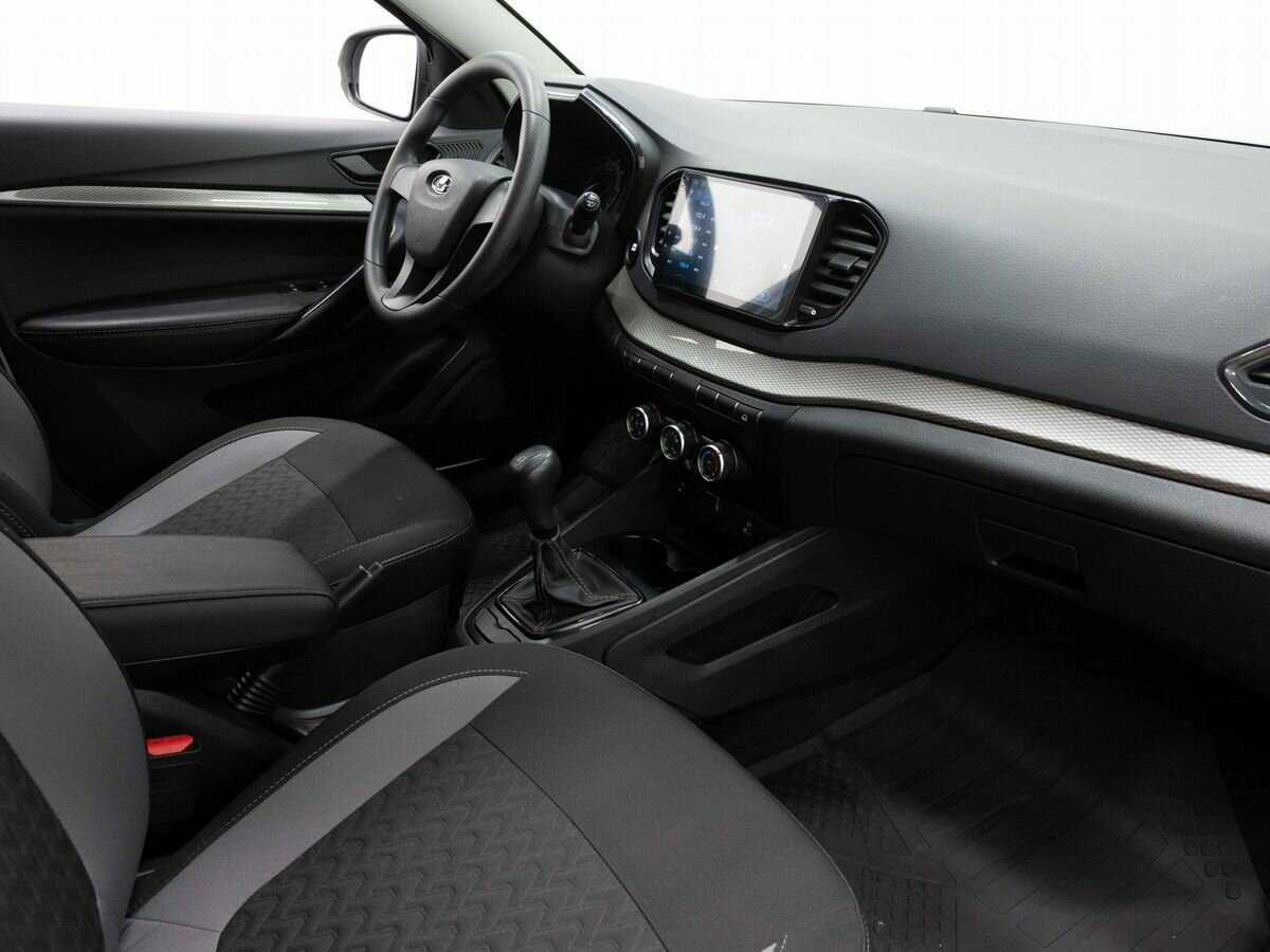 Lada (ВАЗ) Vesta б/у, 2023, Механическая. Фото: #11