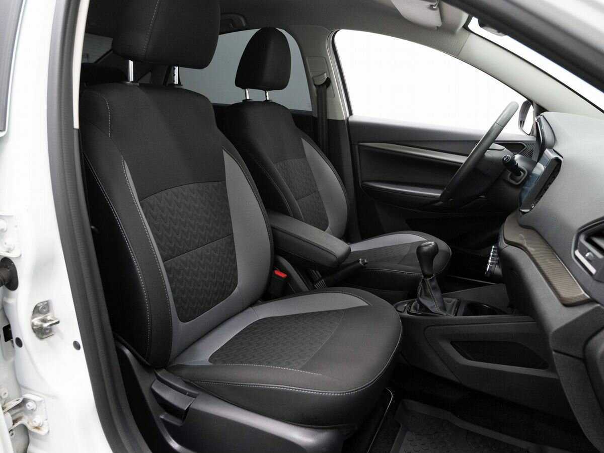 Lada (ВАЗ) Vesta б/у, 2023, Механическая. Фото: #12