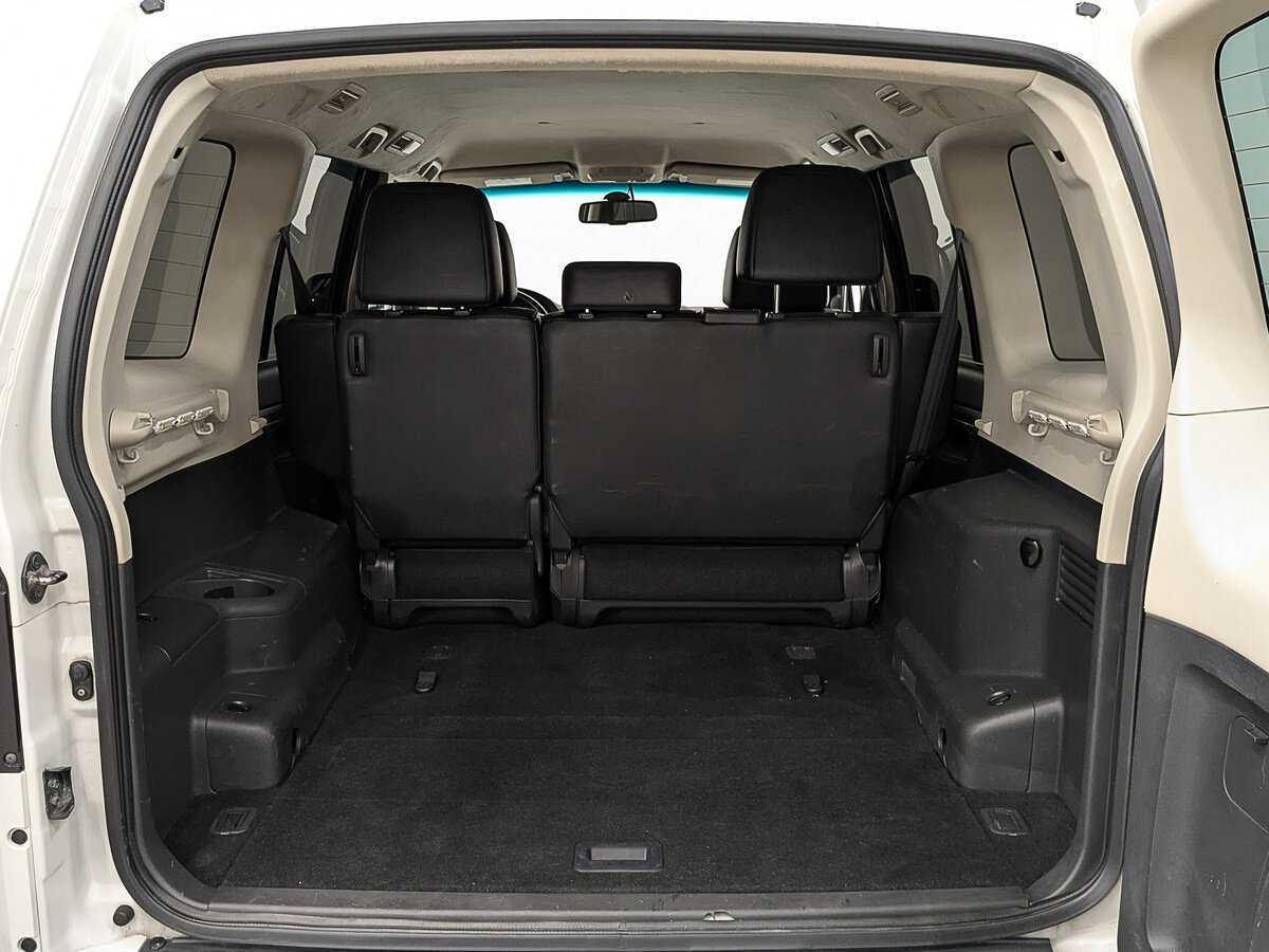 Mitsubishi Pajero б/у, 2015, Автоматическая. Фото: #9