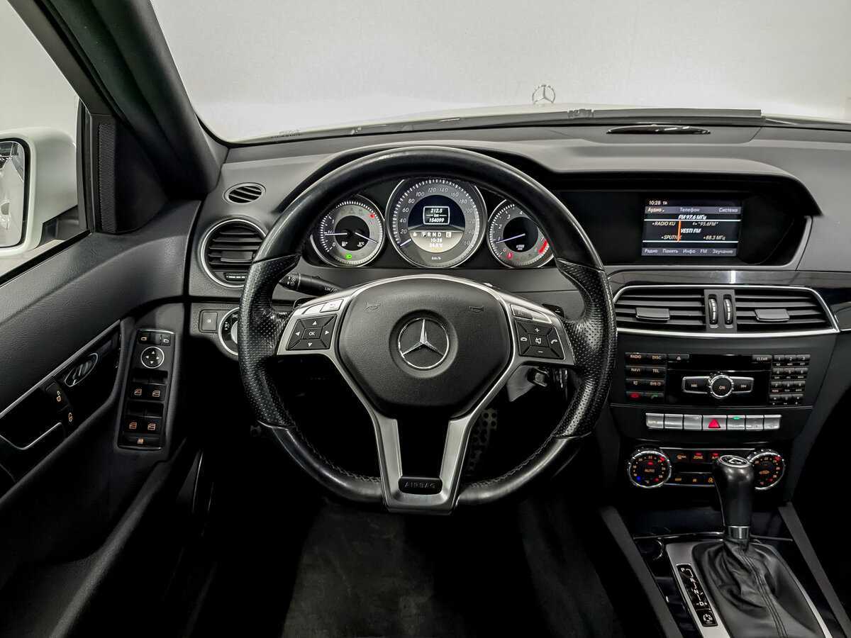 Mercedes-Benz C-Класс б/у, 2012, Автоматическая. Фото: #17