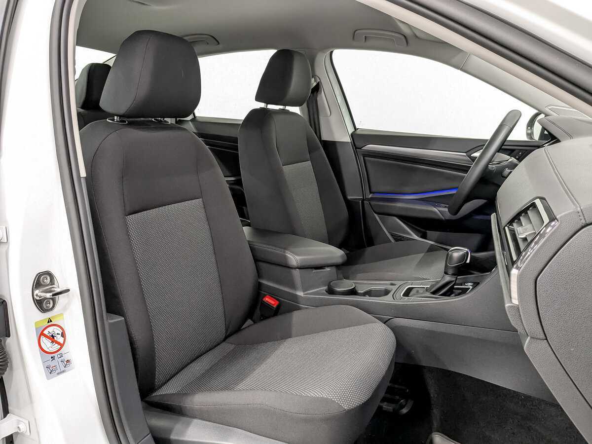 Volkswagen Jetta б/у, 2020, Автоматическая. Фото: #22