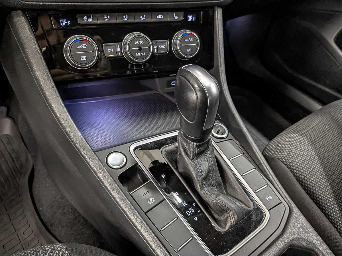 Volkswagen Jetta б/у, 2020, Автоматическая. Фото: #20