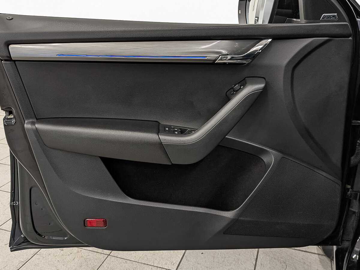 Skoda Octavia б/у, 2019, Роботизированная. Фото: #18