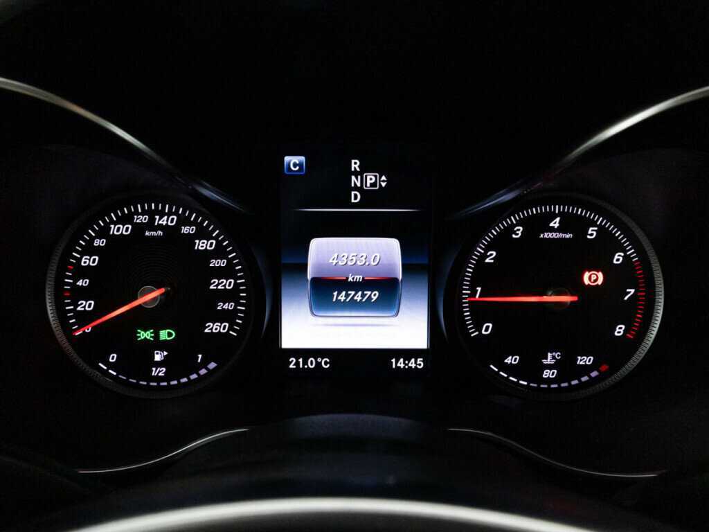 Mercedes-Benz C-Класс б/у, 2015, Автоматическая. Фото: #11