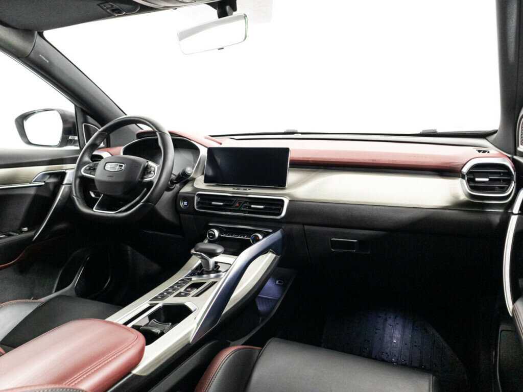 Geely Coolray б/у, 2023, Роботизированная. Фото: #8