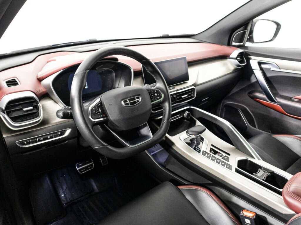 Geely Coolray б/у, 2023, Роботизированная. Фото: #10