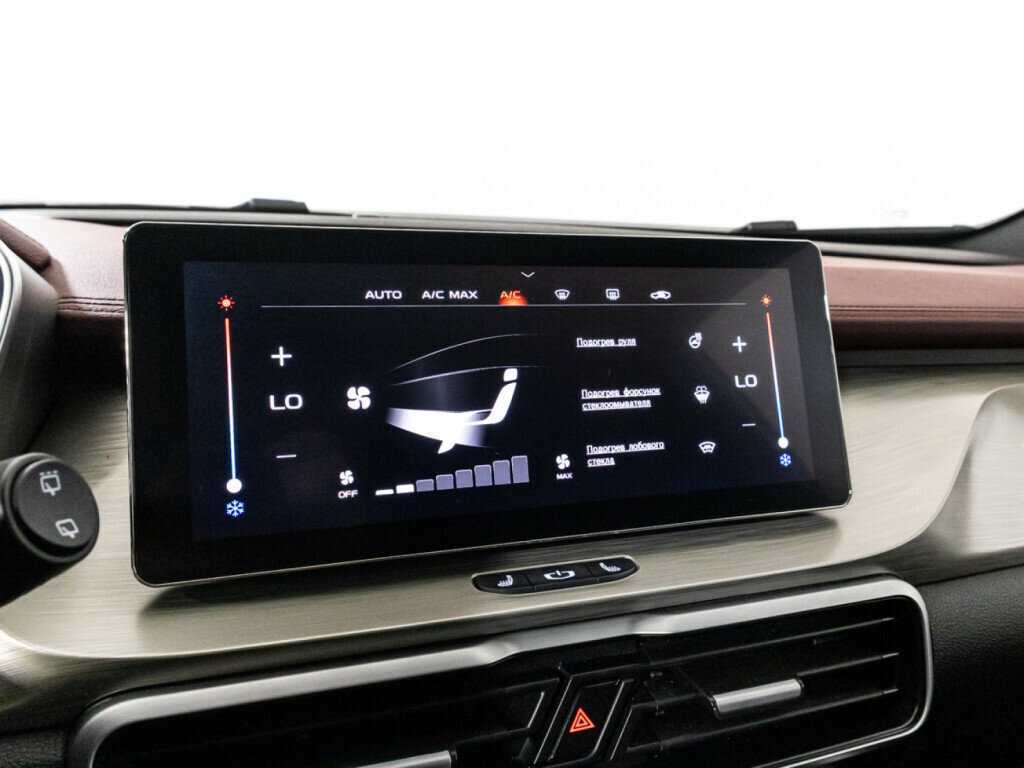 Geely Coolray б/у, 2023, Роботизированная. Фото: #17