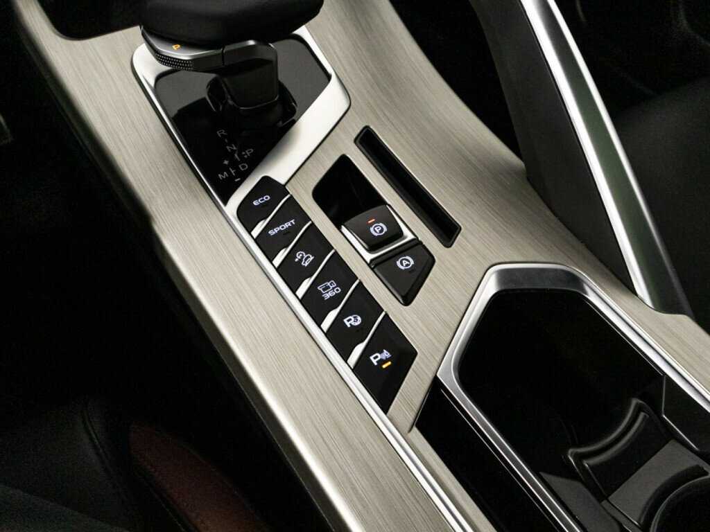 Geely Coolray б/у, 2023, Роботизированная. Фото: #18