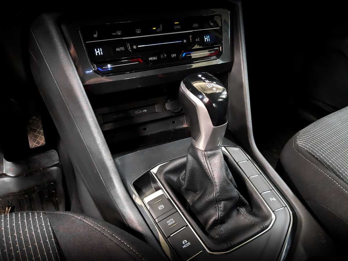 Volkswagen Tiguan б/у, 2021, Роботизированная. Фото: #26