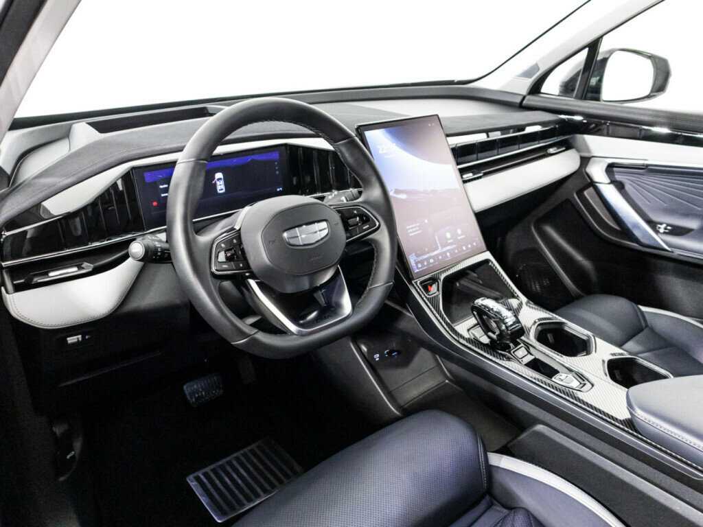 Geely Atlas б/у, 2023, Роботизированная. Фото: #10