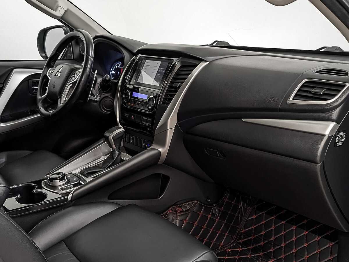 Mitsubishi Pajero Sport б/у, 2020, Автоматическая. Фото: #12