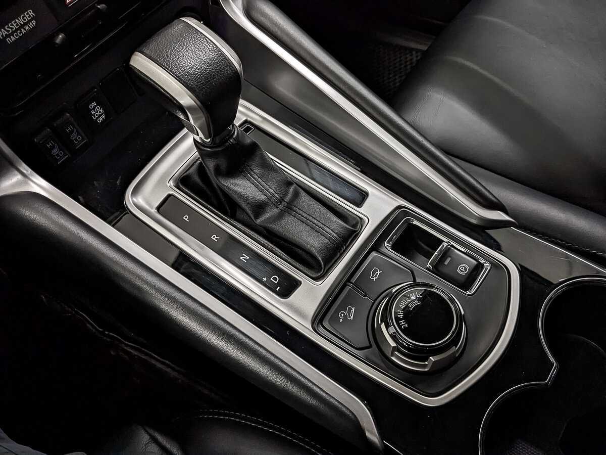 Mitsubishi Pajero Sport б/у, 2020, Автоматическая. Фото: #25