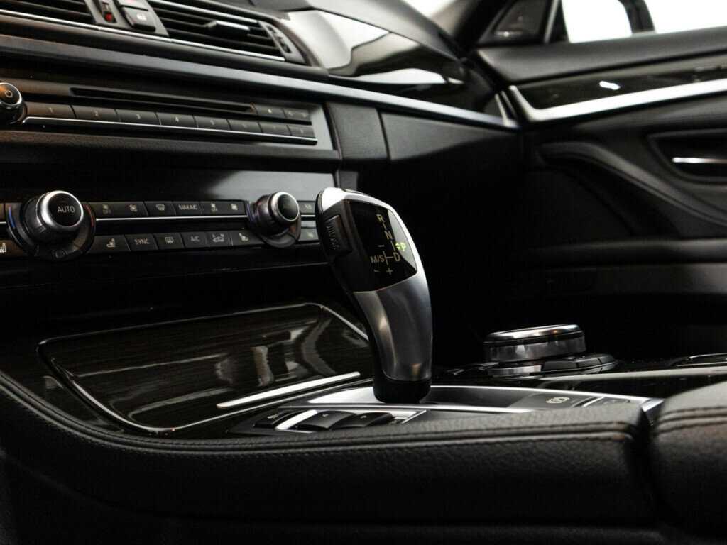 BMW 5 серии б/у, 2016, Автоматическая. Фото: #25