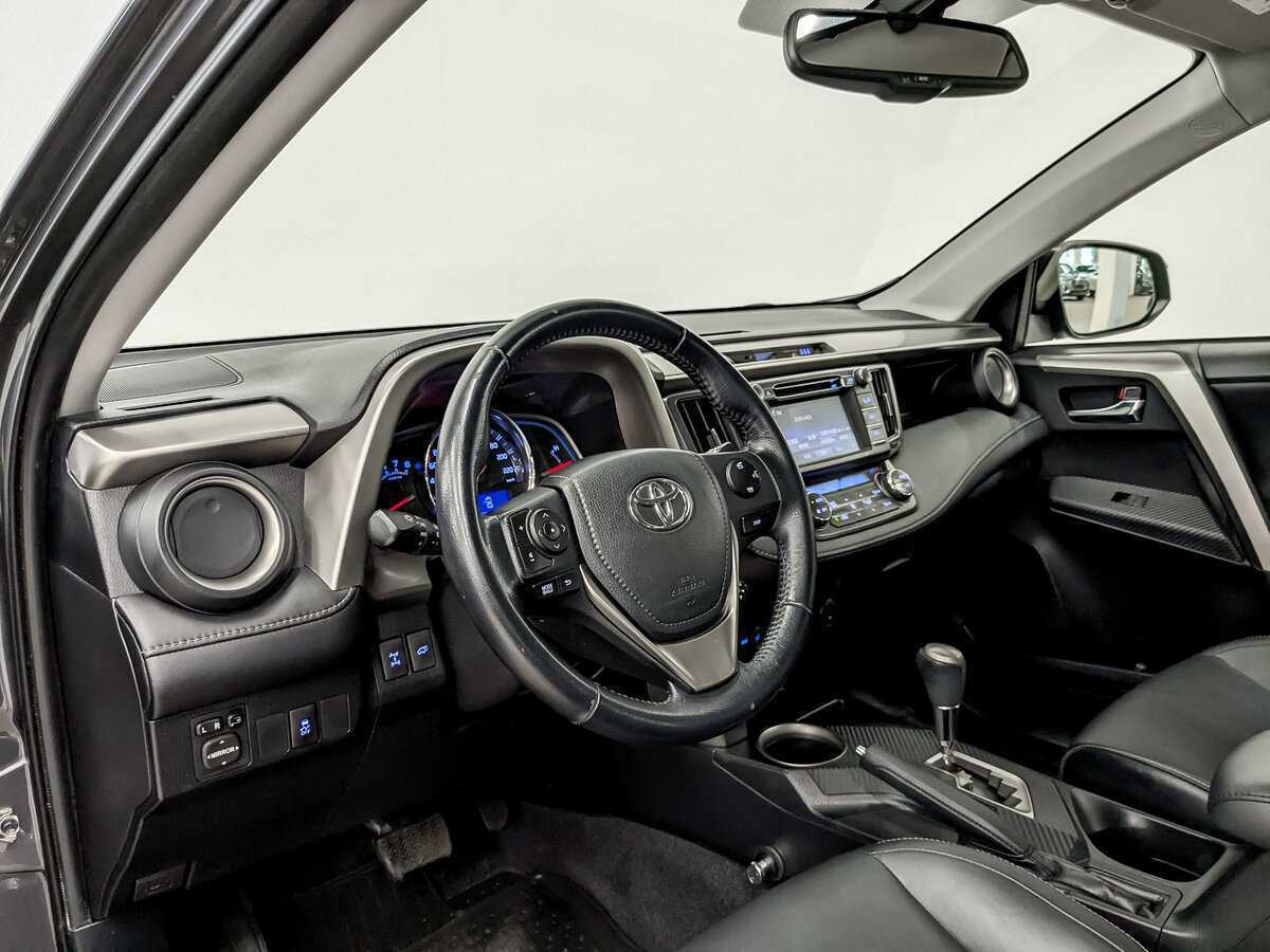 Toyota RAV4 б/у, 2014, Автоматическая. Фото: #15