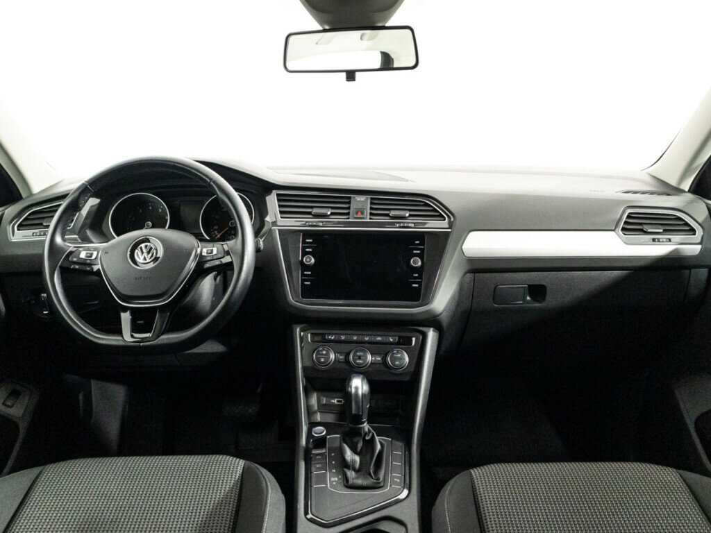 Volkswagen Tiguan б/у, 2020, Роботизированная. Фото: #12