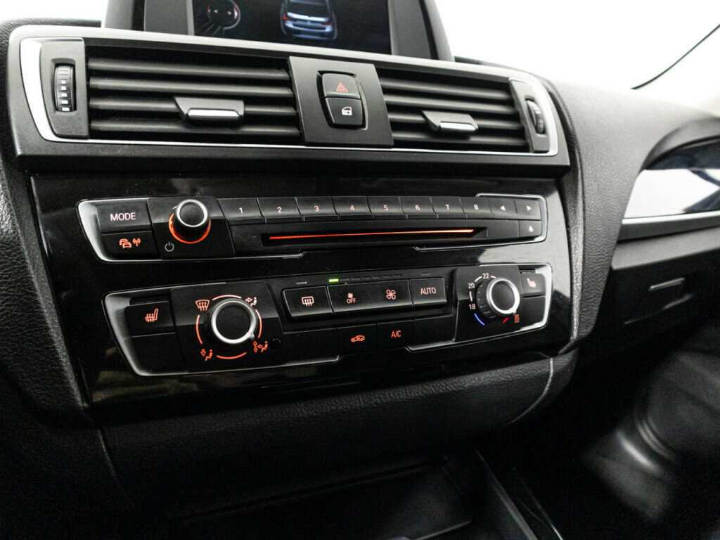 BMW 1 серии б/у, 2016, Автоматическая. Фото: #15