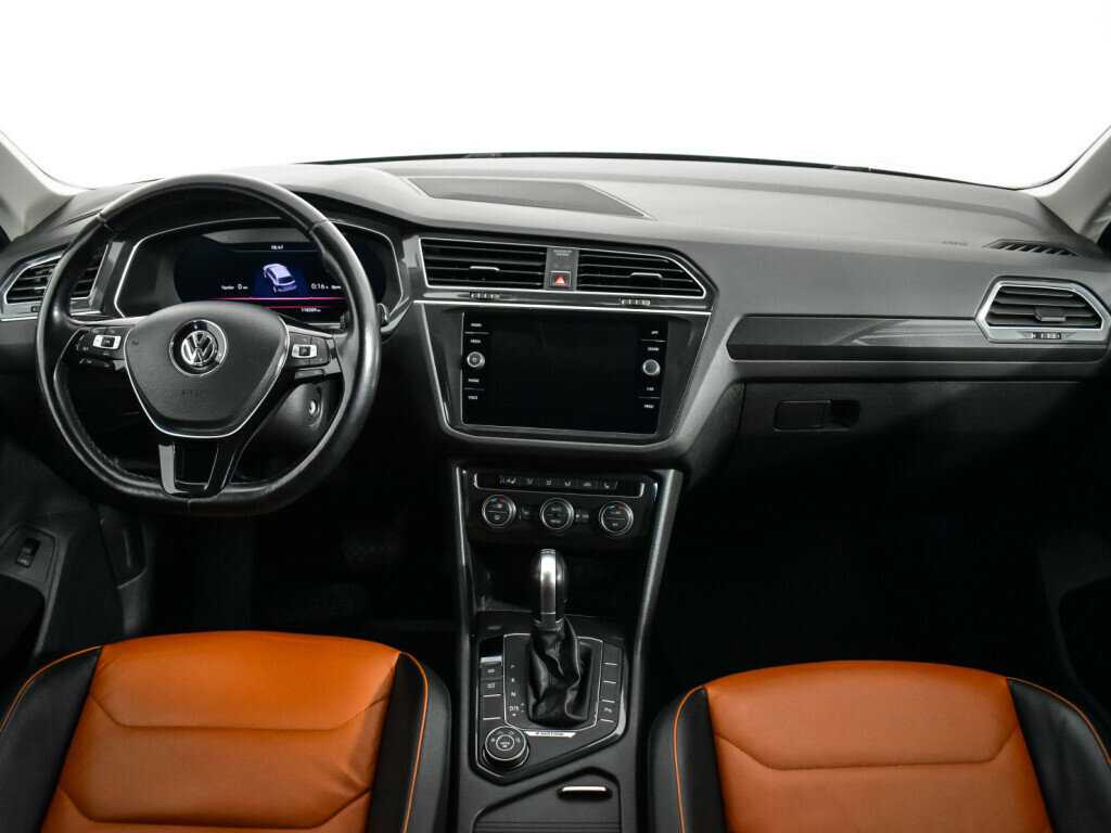 Volkswagen Tiguan б/у, 2018, Роботизированная. Фото: #11