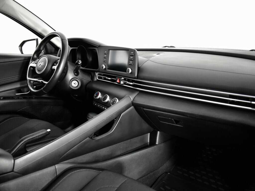 Hyundai Elantra б/у, 2021, Автоматическая. Фото: #8