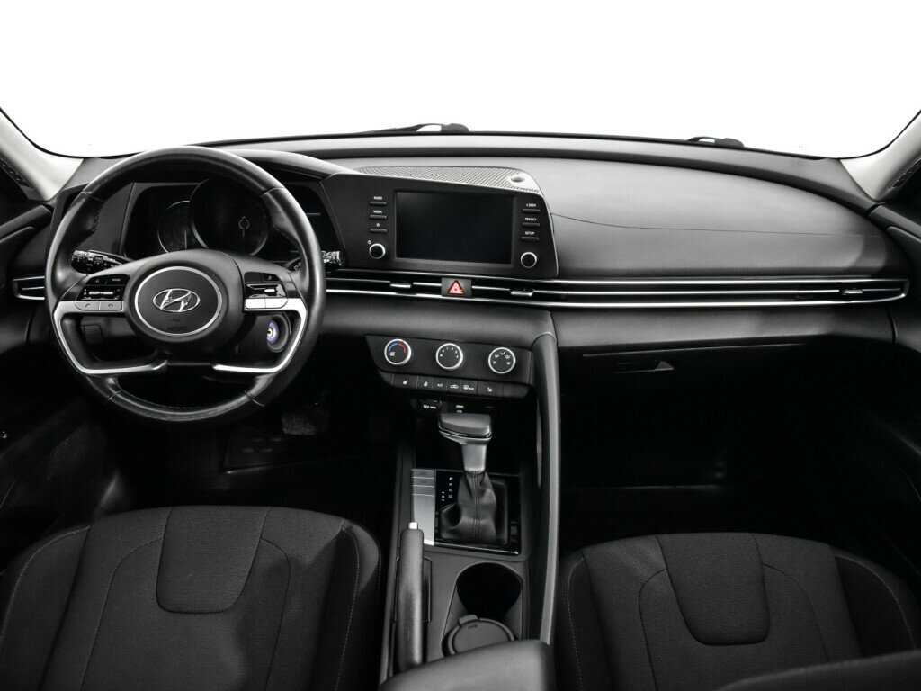 Hyundai Elantra б/у, 2021, Автоматическая. Фото: #11