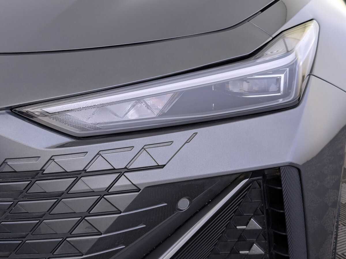 Changan UNI-V б/у, 2022, Роботизированная. Фото: #10