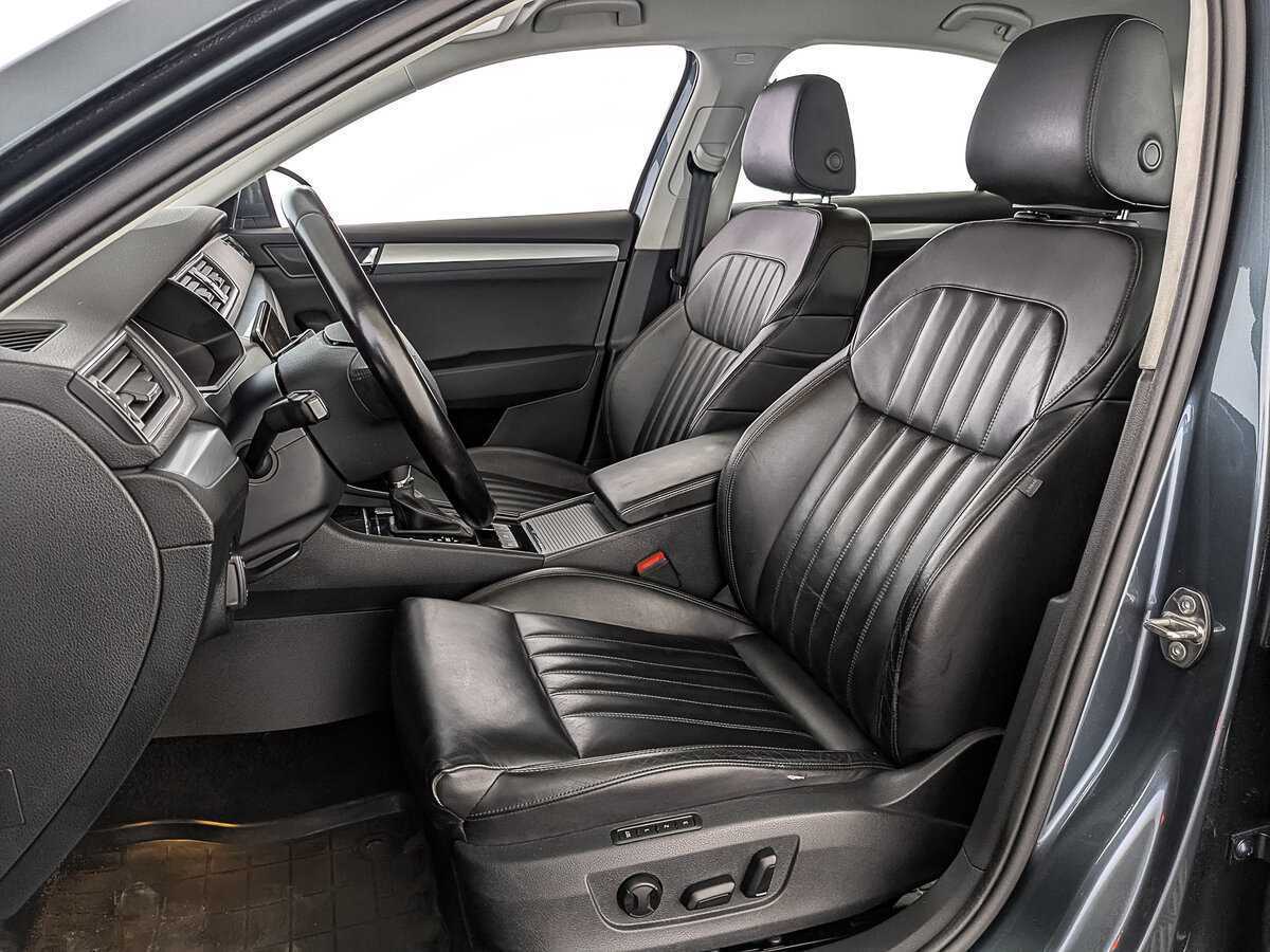 Skoda Superb б/у, 2018, Роботизированная. Фото: #17