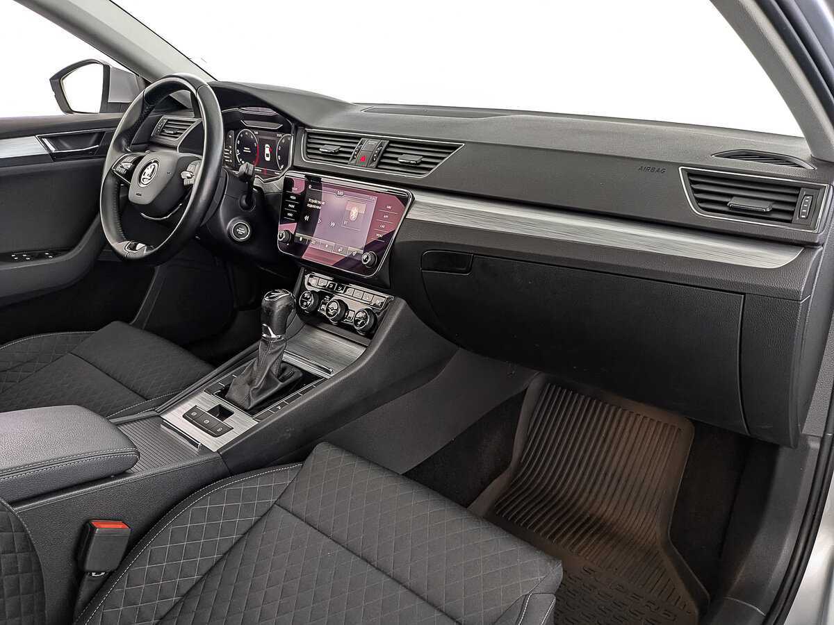 Skoda Superb б/у, 2021, Роботизированная. Фото: #11