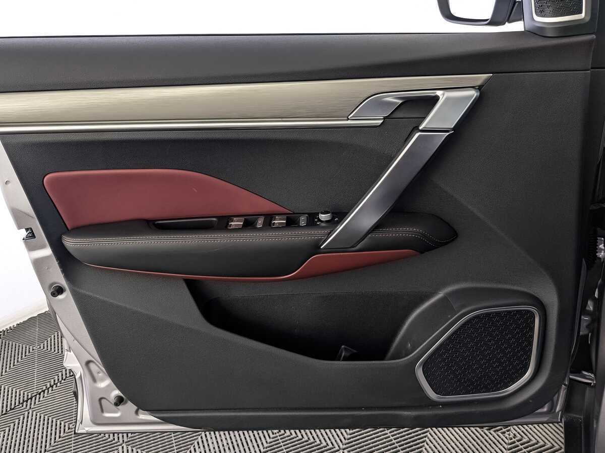 Geely Coolray б/у, 2023, Роботизированная. Фото: #16