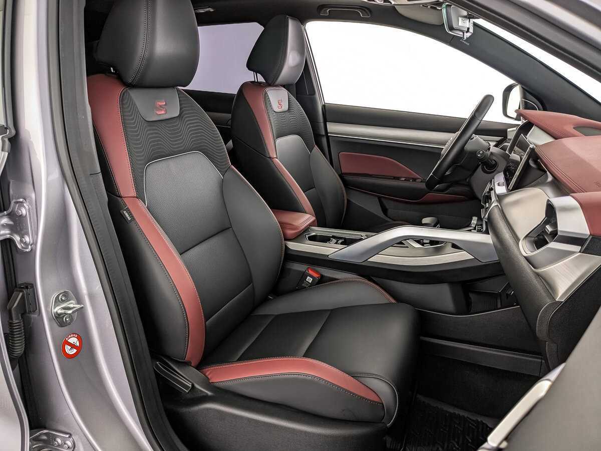 Geely Coolray б/у, 2023, Роботизированная. Фото: #21