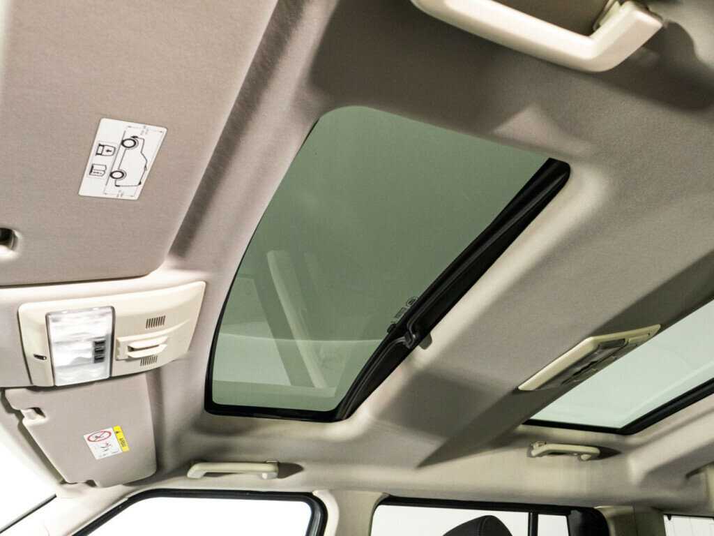 Land Rover Discovery б/у, 2016, Автоматическая. Фото: #23