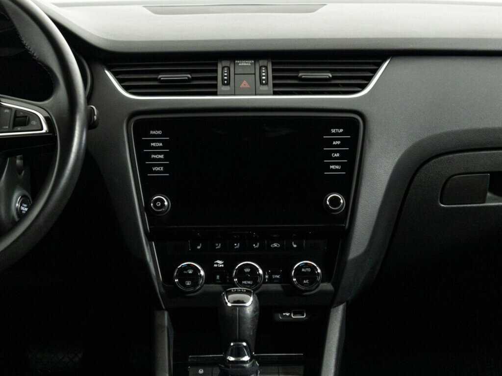 Skoda Octavia б/у, 2019, Роботизированная. Фото: #13