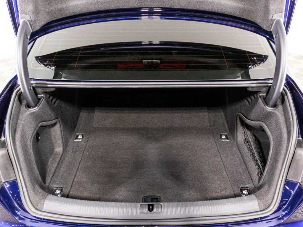 Audi A4 б/у, 2019, Роботизированная. Фото: #14