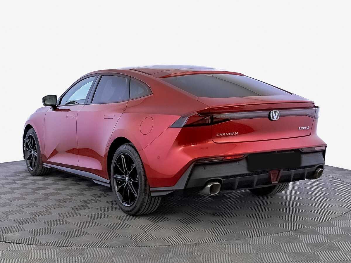 Changan UNI-V б/у, 2024, Роботизированная. Фото: #6