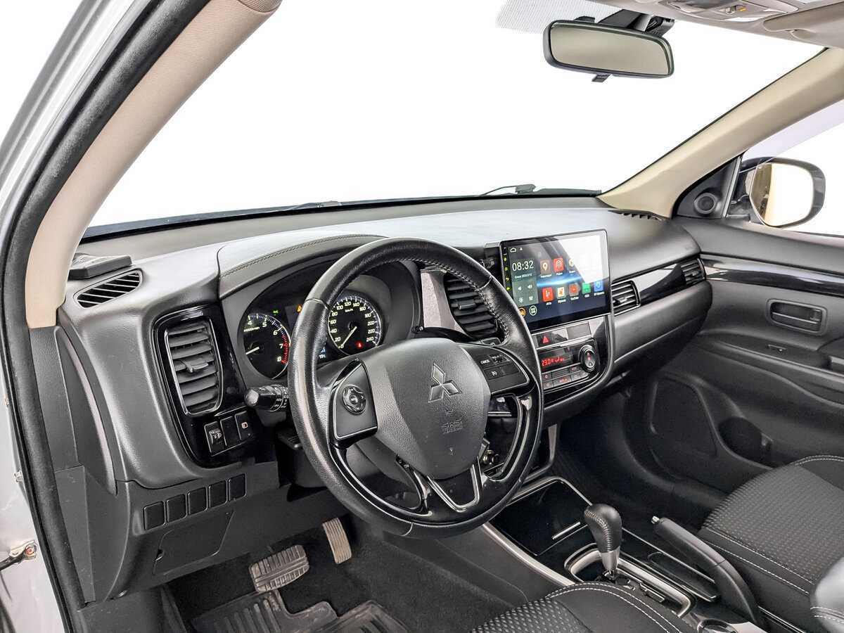 Mitsubishi Outlander б/у, 2019, Вариатор. Фото: #15
