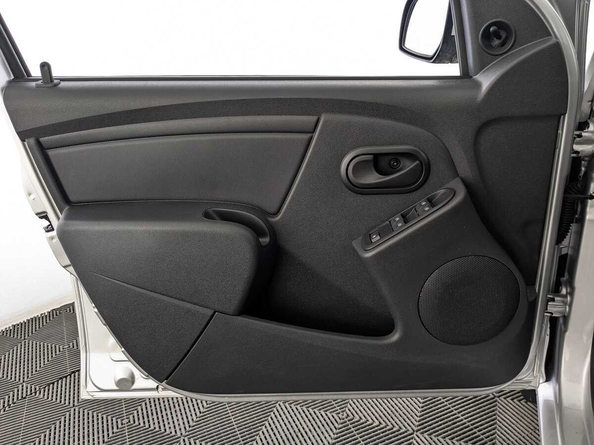 Lada (ВАЗ) Largus б/у, 2024, Механическая. Фото: #18