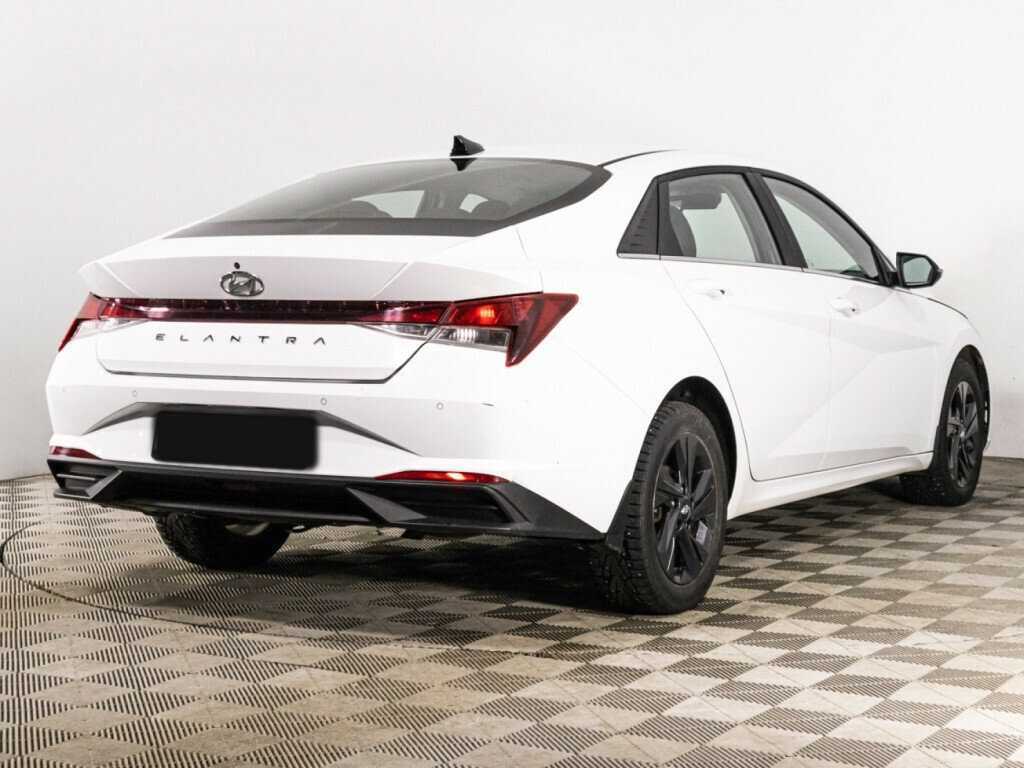 Hyundai Elantra б/у, 2021, Автоматическая. Фото: #4