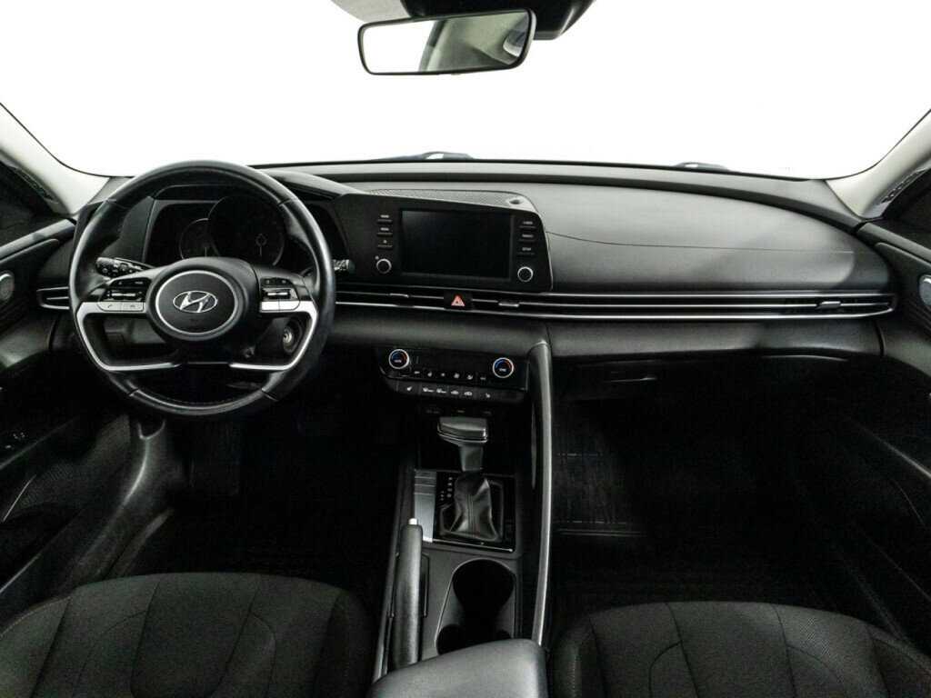 Hyundai Elantra б/у, 2021, Автоматическая. Фото: #12