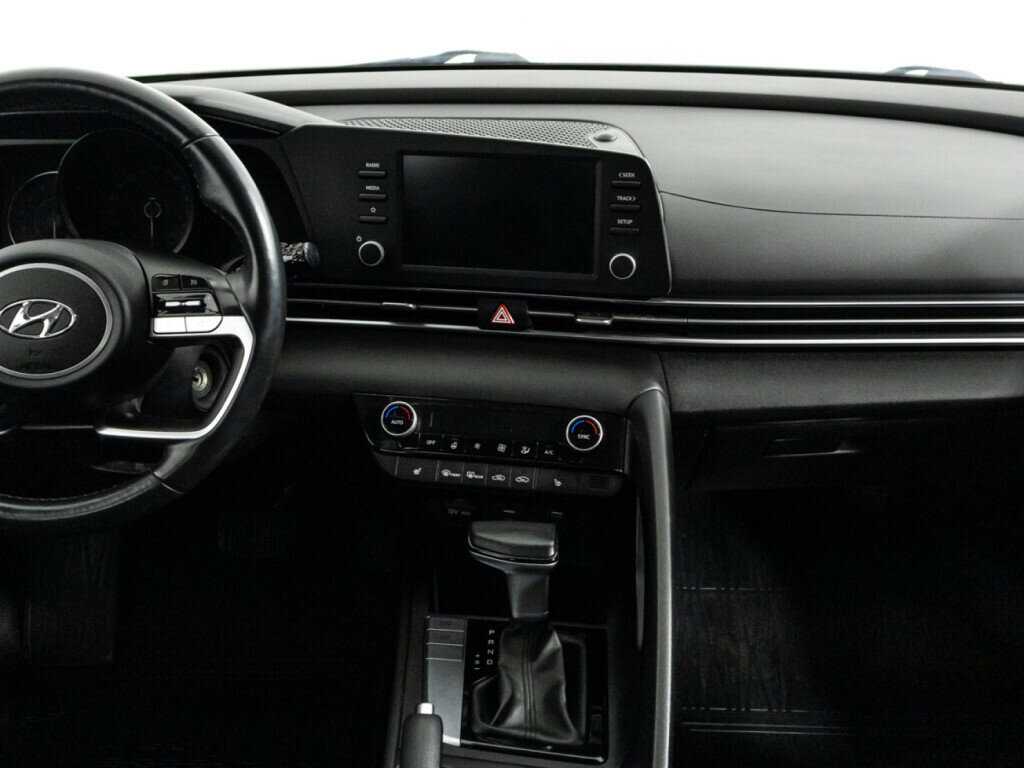 Hyundai Elantra б/у, 2021, Автоматическая. Фото: #13