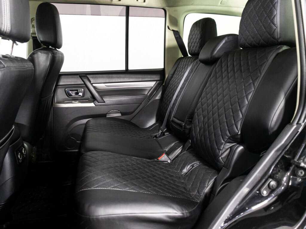 Mitsubishi Pajero б/у, 2013, Автоматическая. Фото: #13